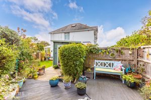 Photo 24- click for photo gallery